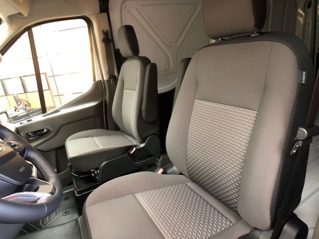 New 2026 Oxford White Ford Cargo Van image 10