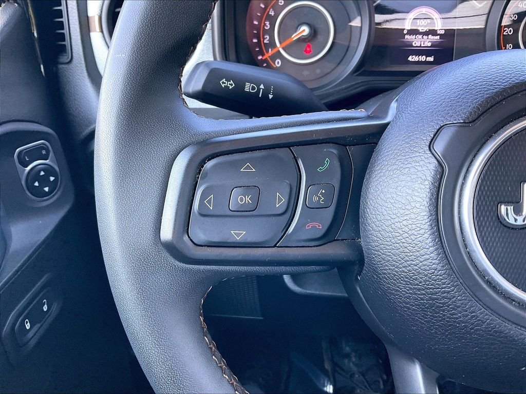 Used 2024 Black Clearcoat Jeep Sport S image 21