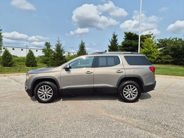 Used 2019 Gray GMC SLE-2 image 9