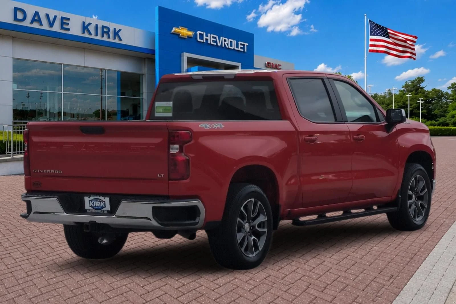 Used 2025 Red Hot Chevrolet LT (2FL) image 3