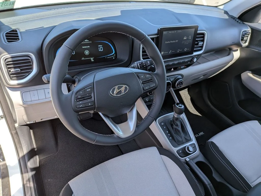 New 2026 White Hyundai SEL image 10