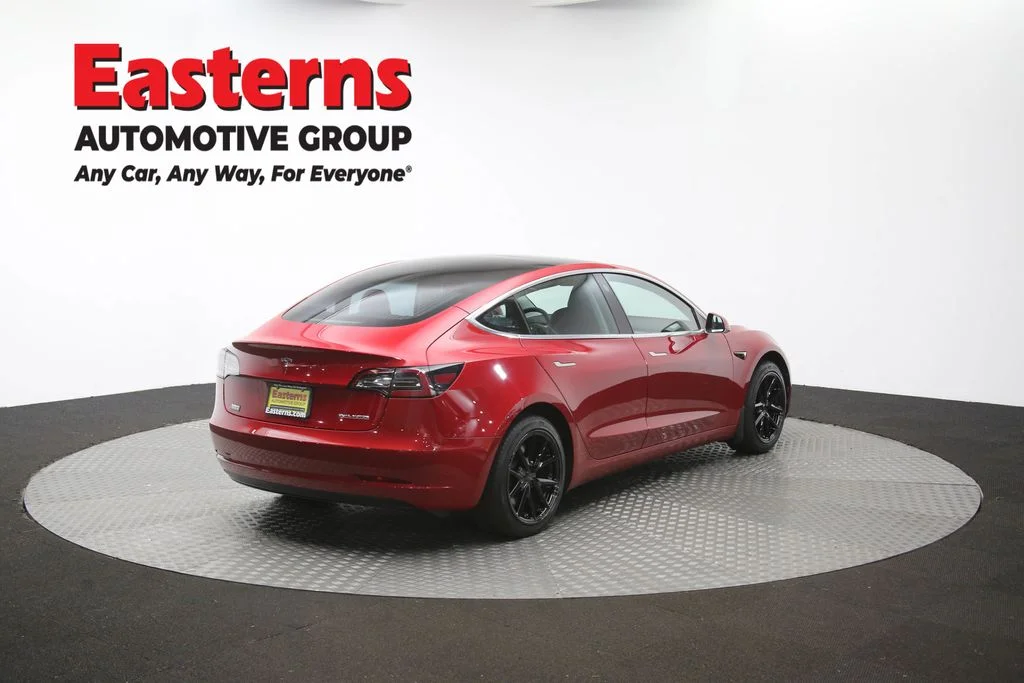 Used 2019 Red Tesla Long Range image 34