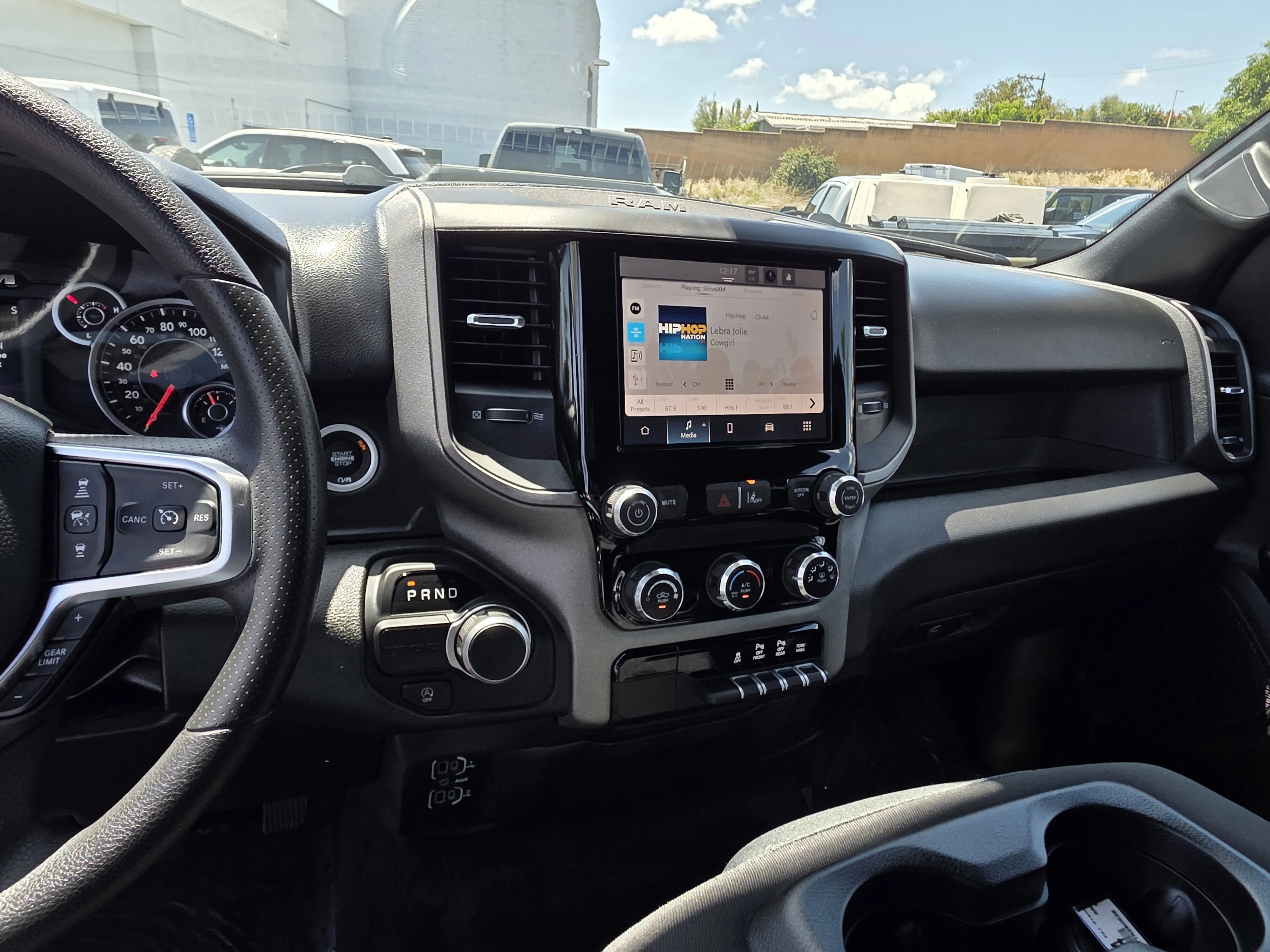 New 2026 Diamond Black RAM Tradesman image 15