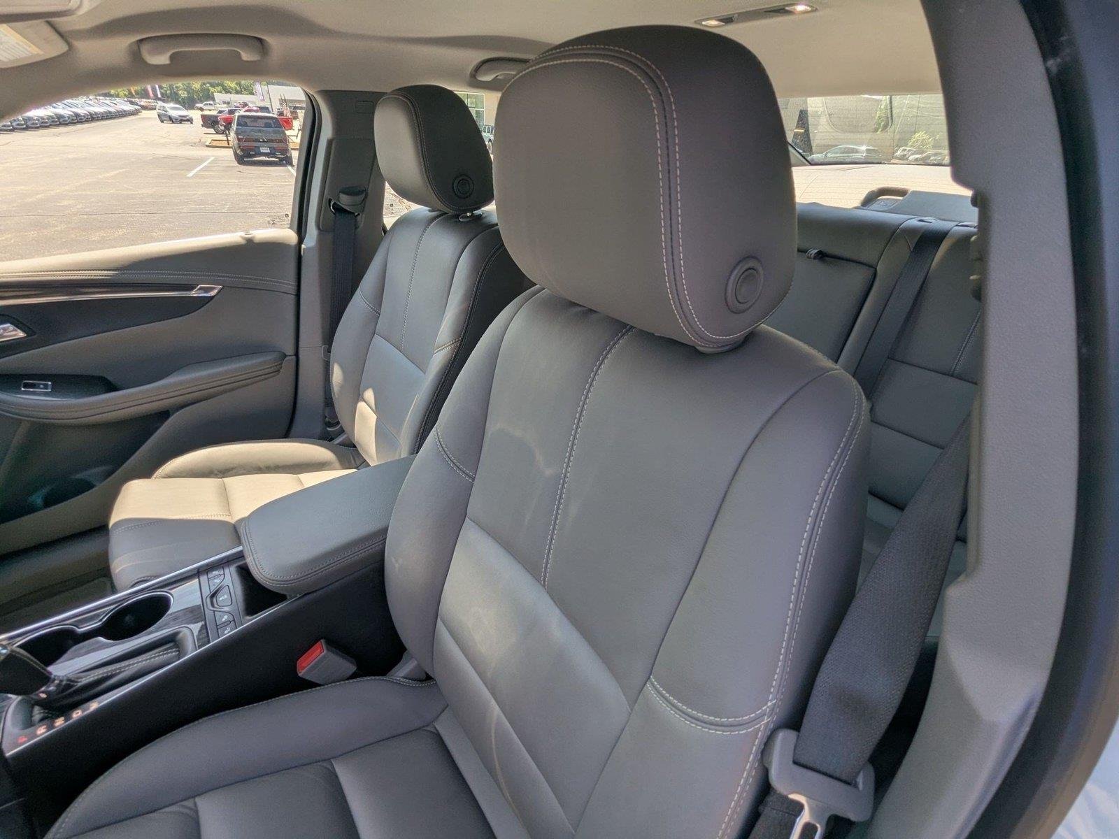 Certified Used 2018 Summit White Chevrolet LT image 14