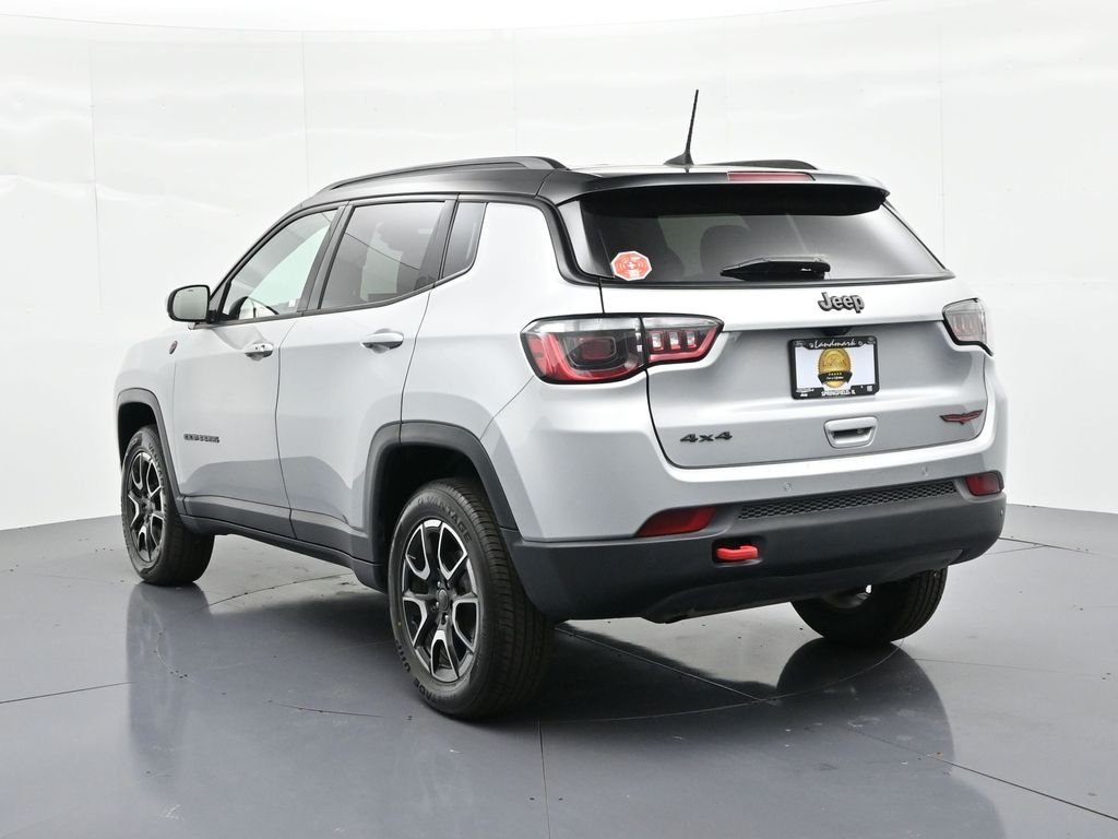 2025 Jeep Compass Trailhawk - Photo 7