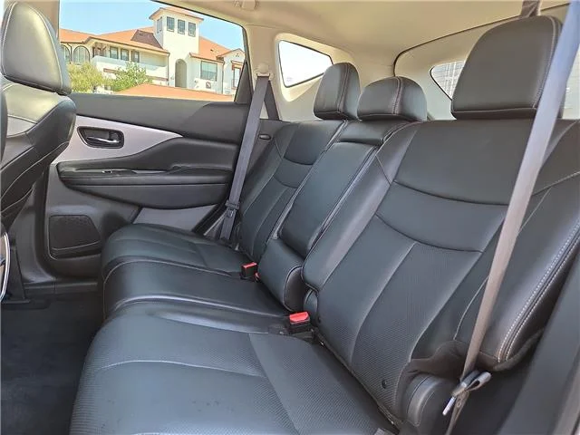 Used 2022 Deep Blue Pearl Nissan SL image 12