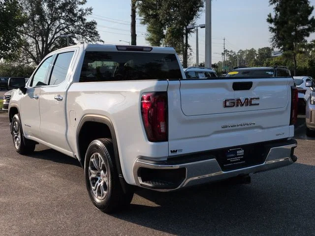 Used 2025 White GMC SLT image 7