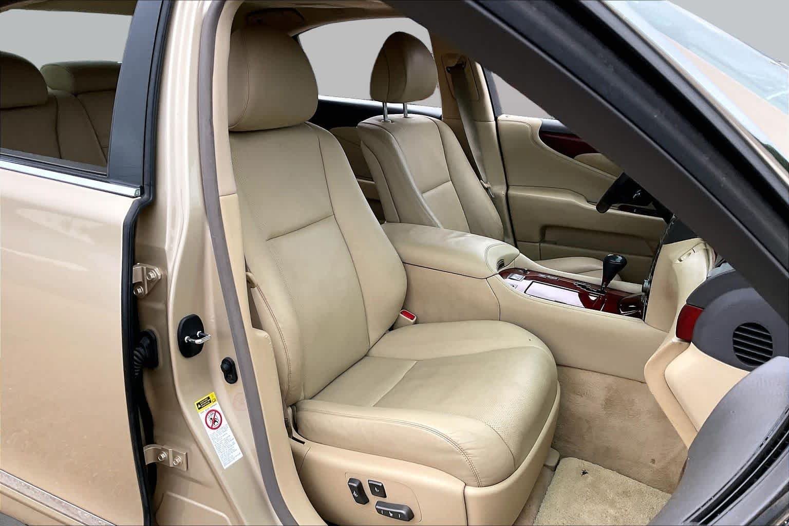 Used 2007 Golden Almond Metallic Lexus  image 8