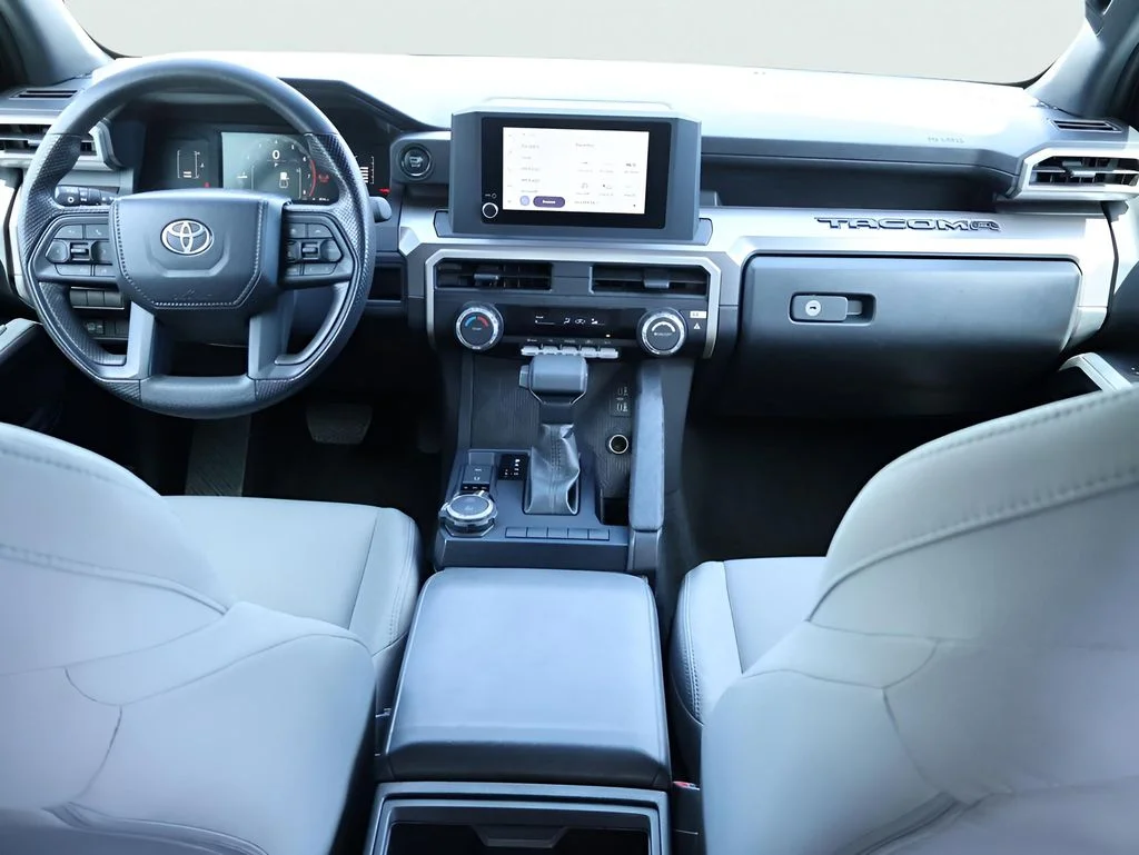 2024 Toyota Tacoma SR5 - Photo 17