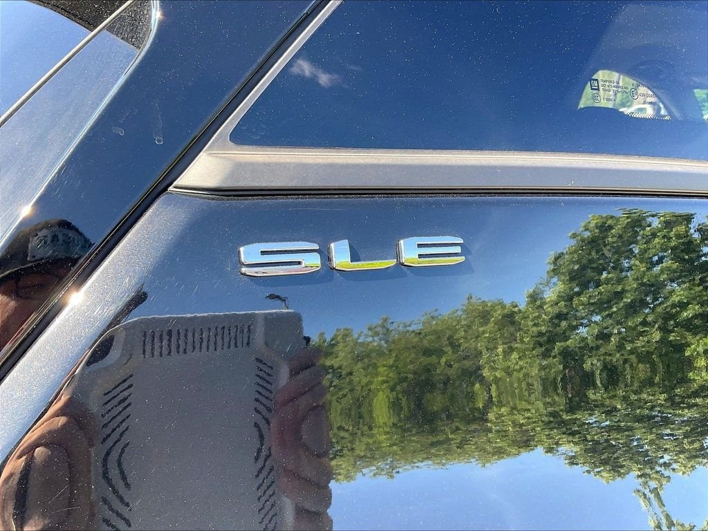 Used 2024 Black GMC SLE image 26