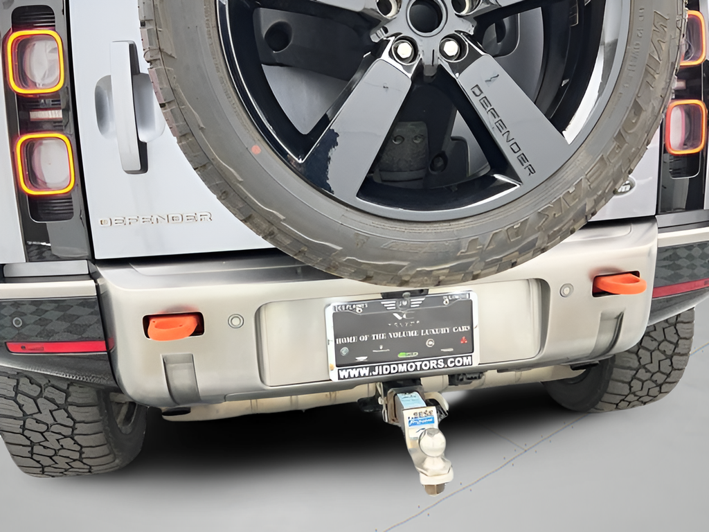 Used 2021  Land Rover X image 50