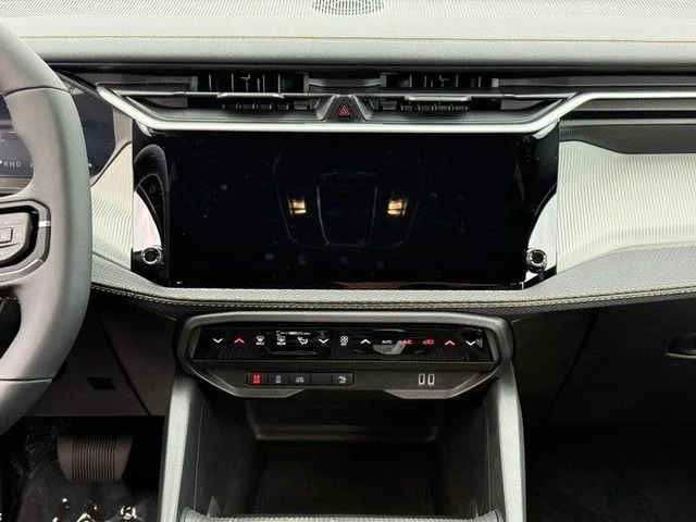 New 2026 Bright White Clear-Coat Exterior Paint Jeep Laredo image 9
