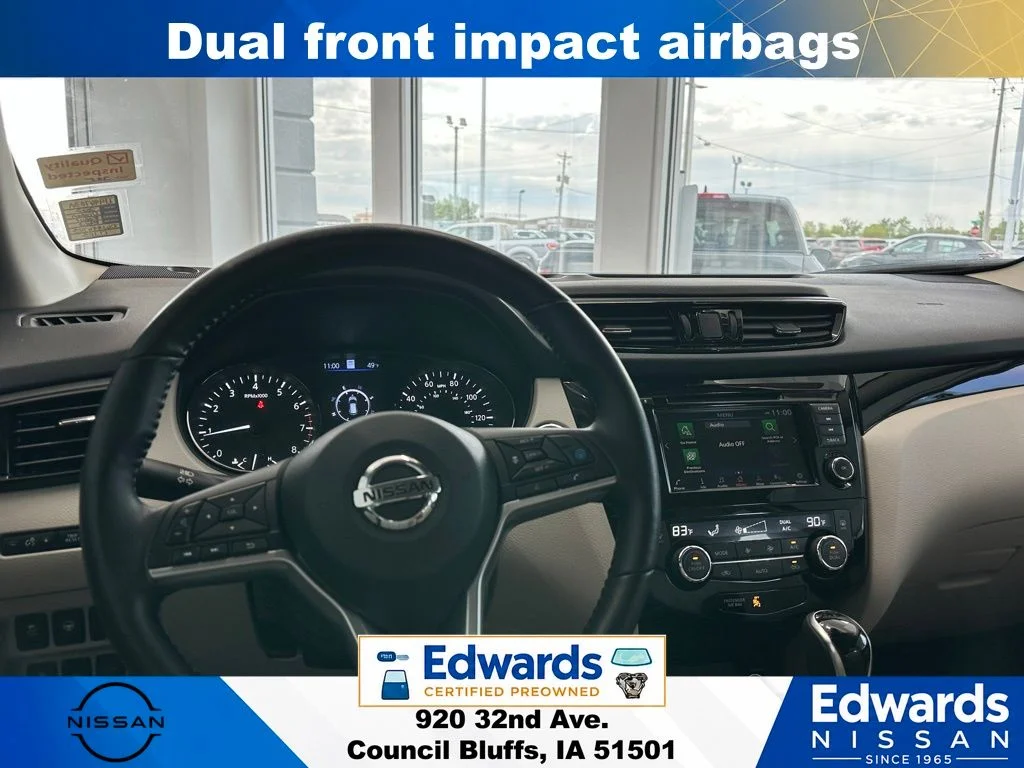 Used 2022 Black Nissan SL image 15