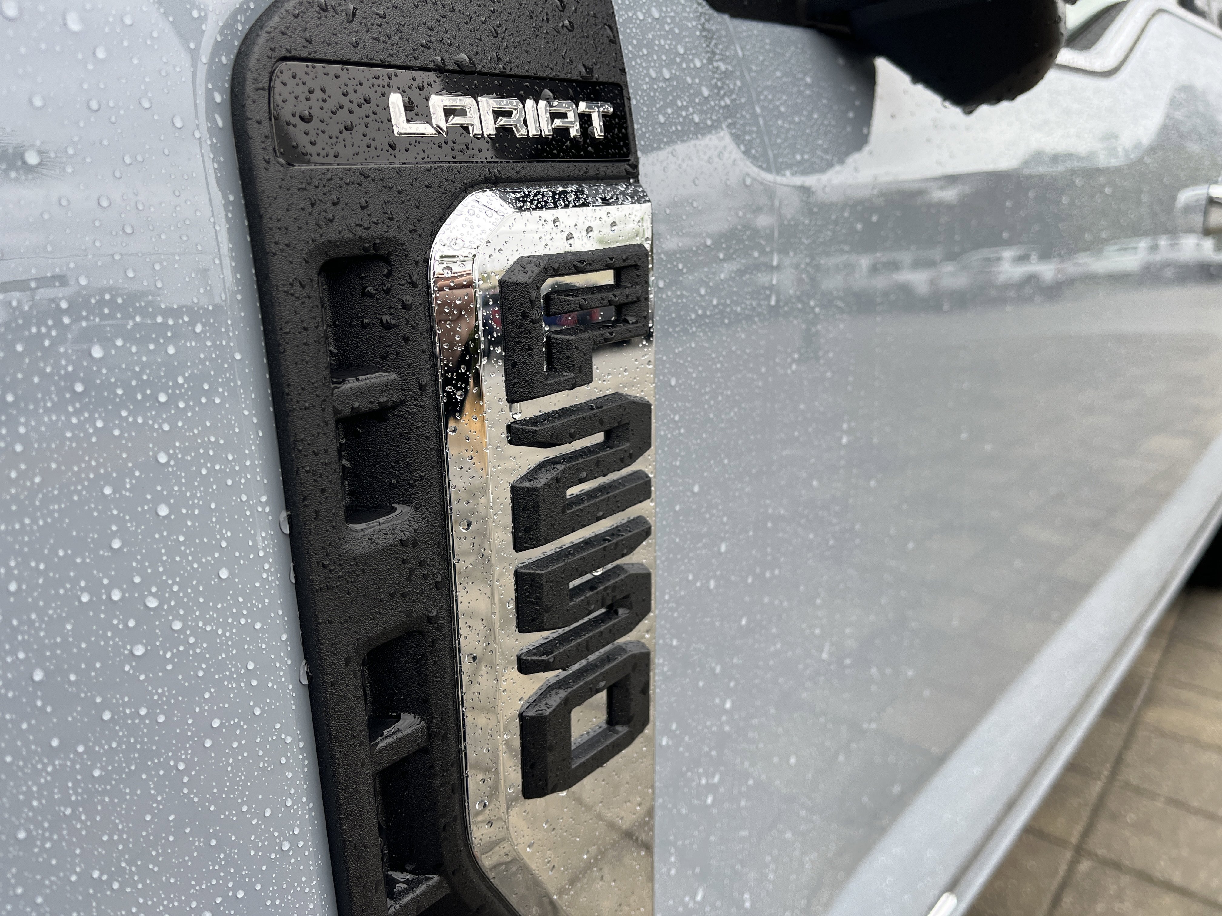 New 2026 Glacier Gray Metallic Tri-Coat Ford F-250® Lariat® image 10