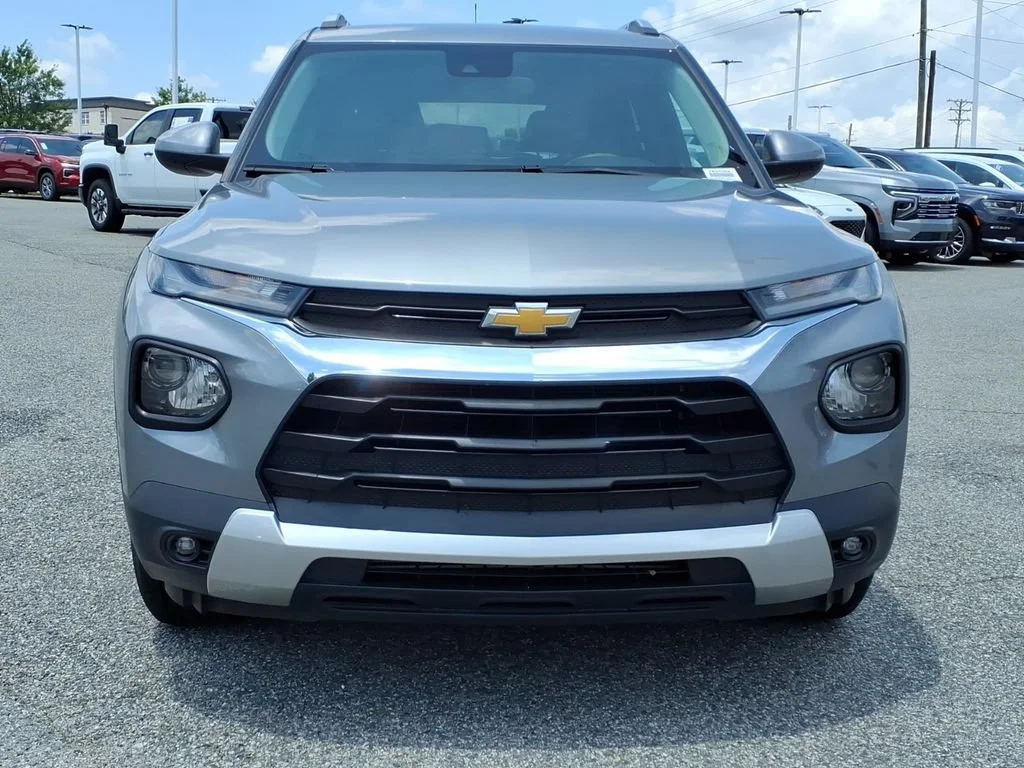 Used 2023 Sterling Gray Metallic Chevrolet LT image 25