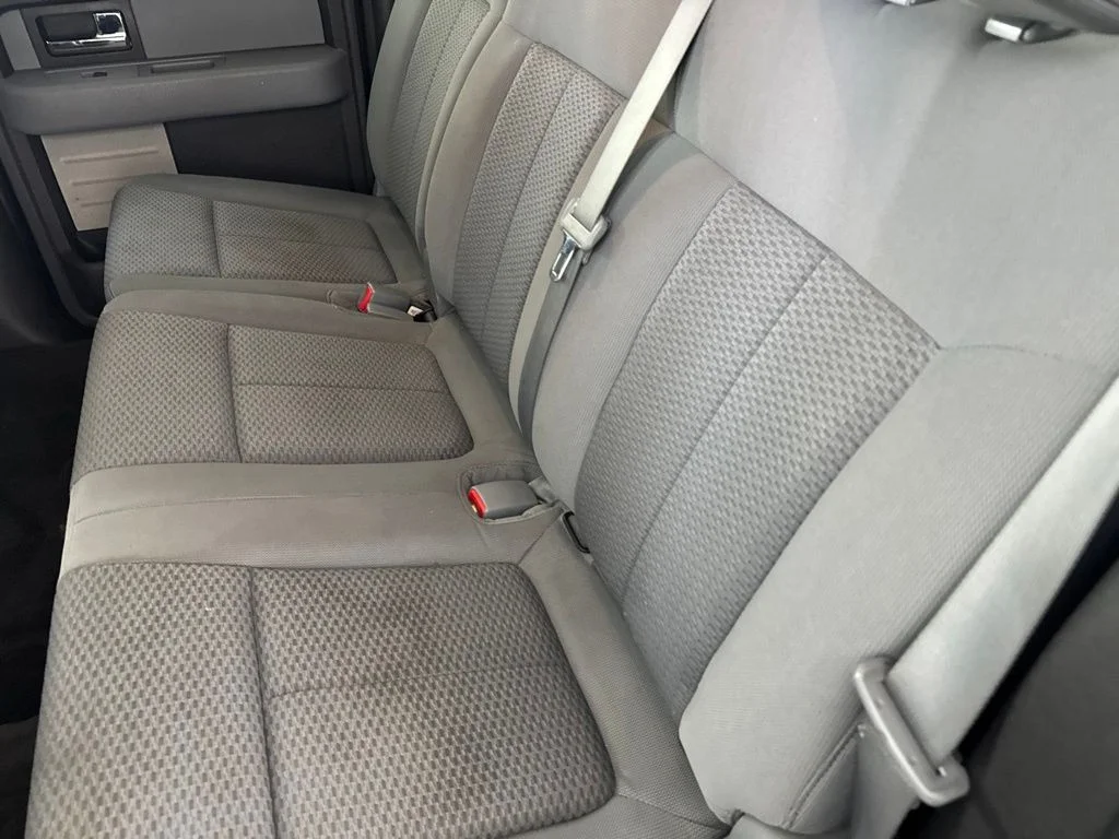 Used 2014 Black Ford XLT image 30