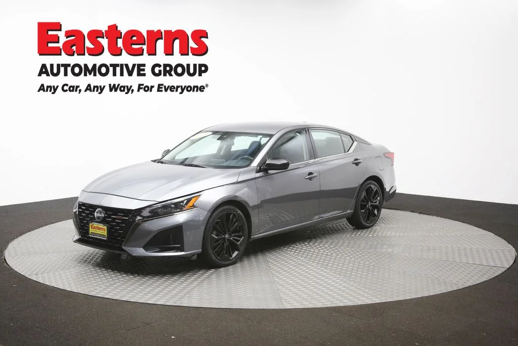 Used 2023 Gray Nissan 2.5 SR image 55