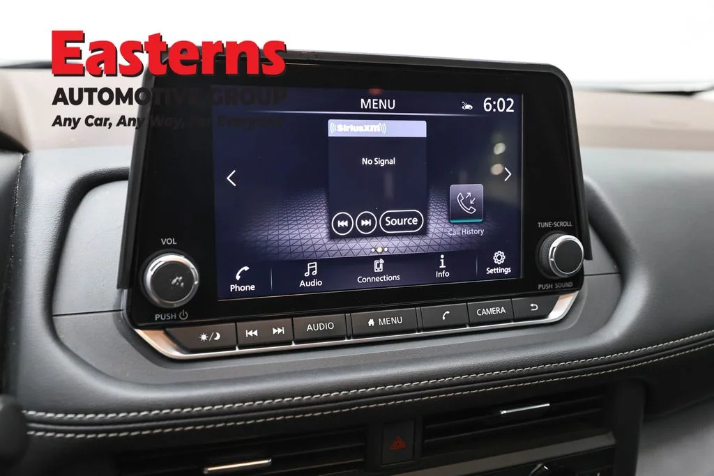 Used 2023 White Nissan SV image 19