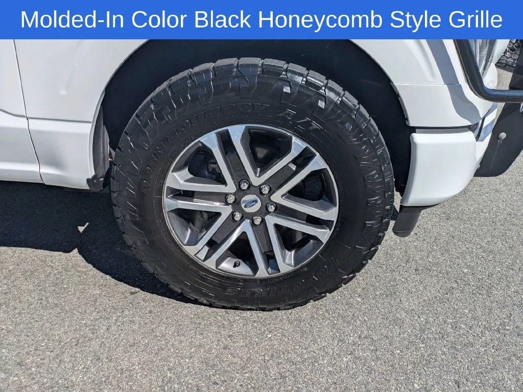 Used 2023 White Ford XL image 11