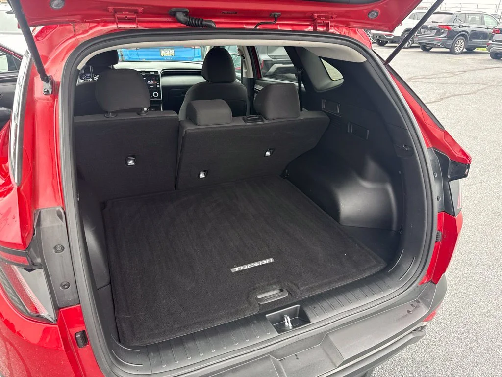 Used 2022 Calypso Red Hyundai SEL image 24