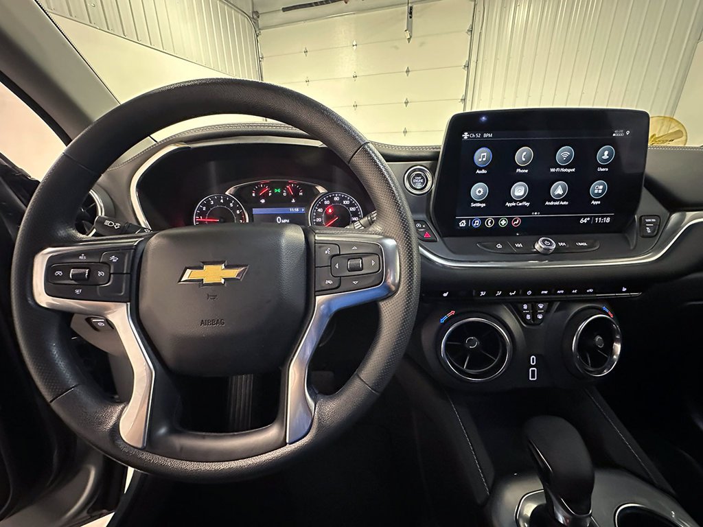 Used 2025 Gray Chevrolet LT image 37