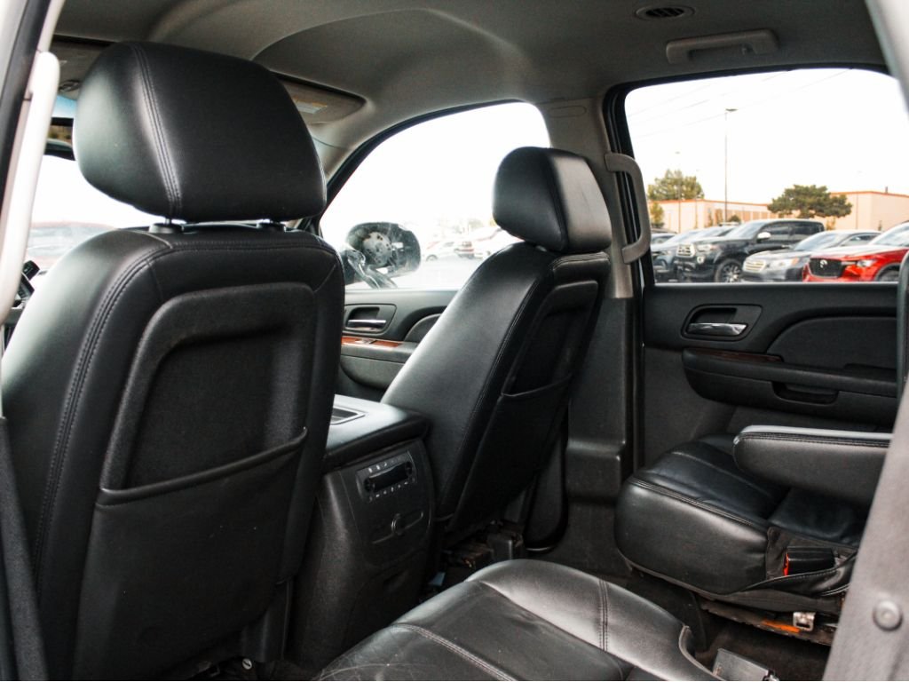 Used 2014 Summit White Chevrolet LT image 21