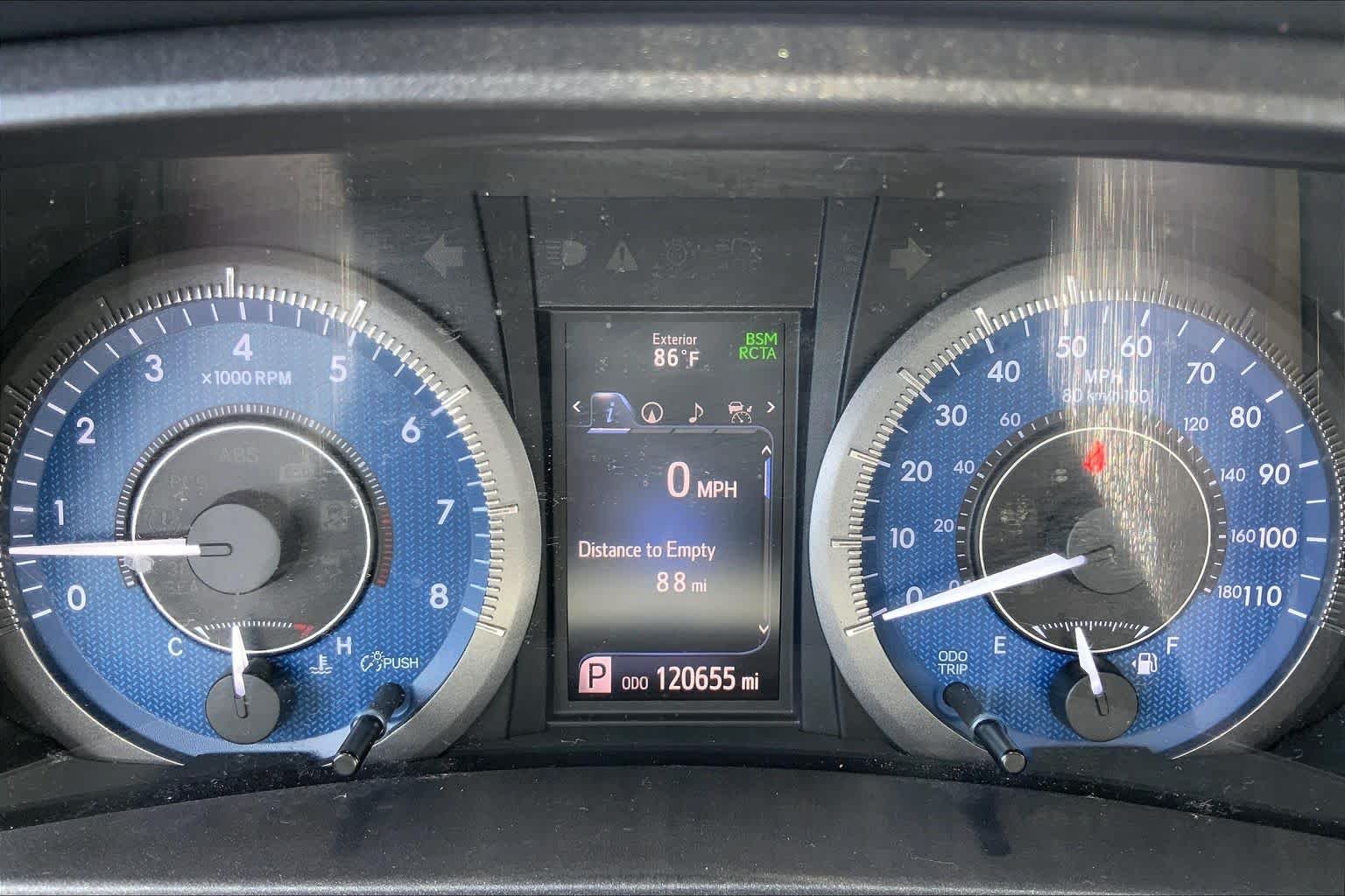 Used 2018 Toasted Walnut Pearl Toyota Limited image 25