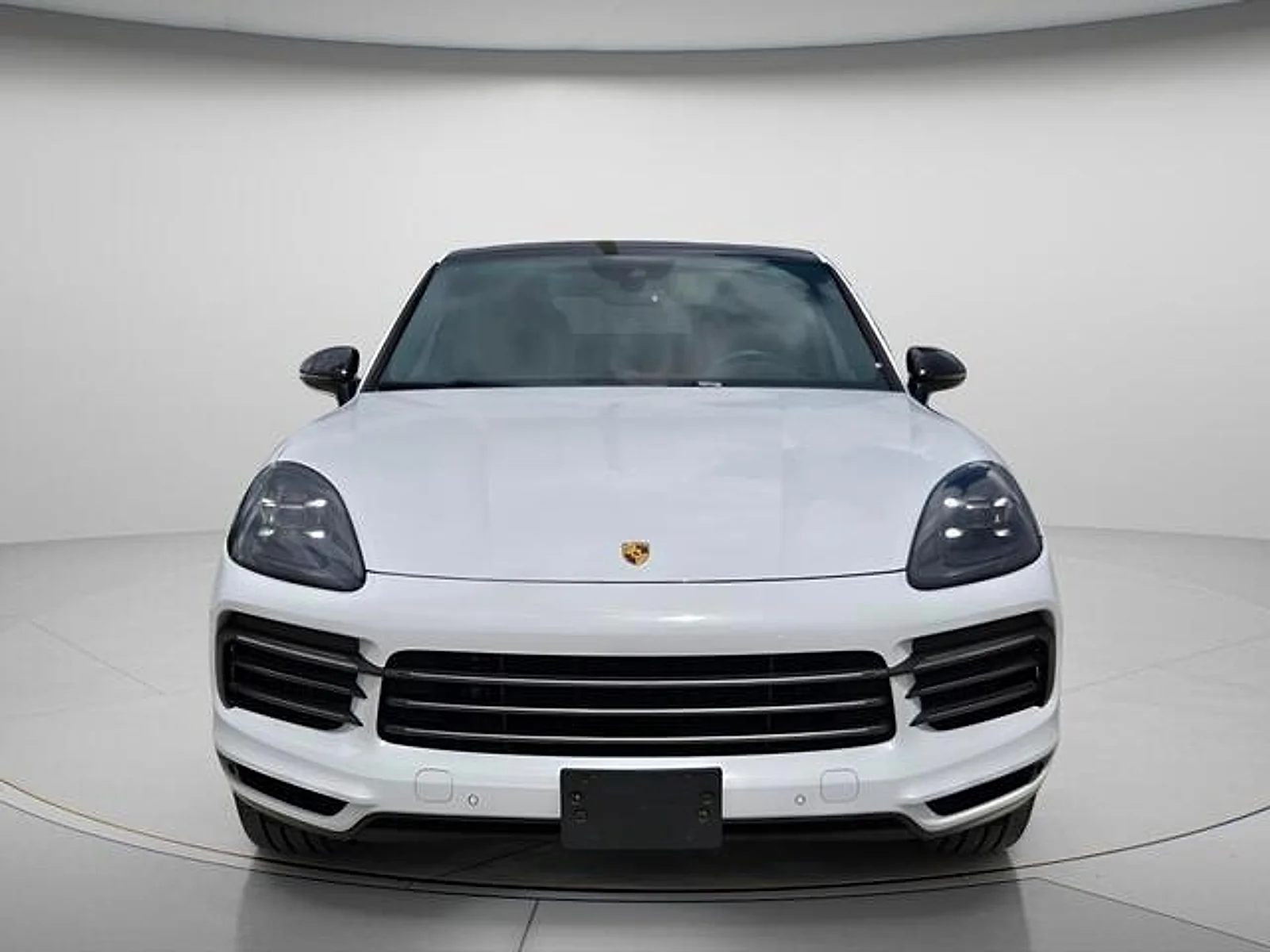 Used 2022  Porsche  image 4