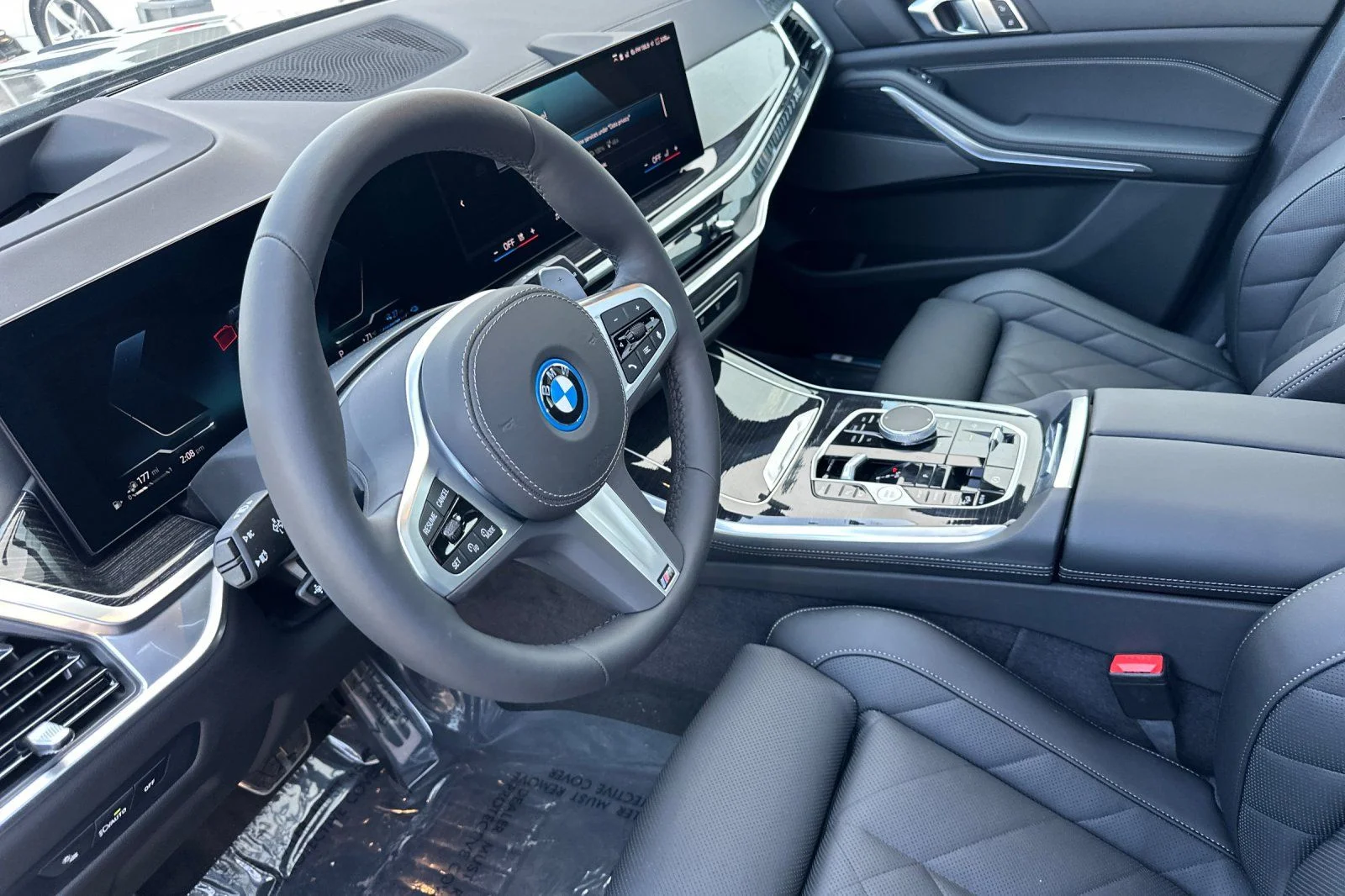 New 2026 Black Sapphire Metallic BMW xDrive50e image 7