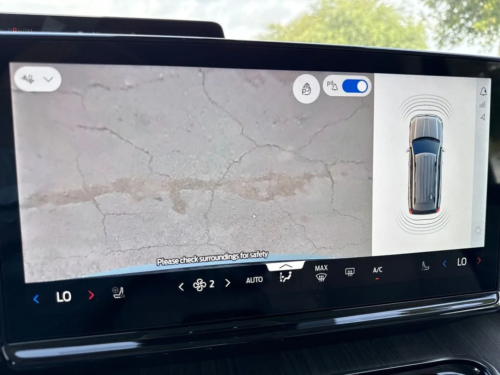New 2026 Gray Ford Platinum image 27
