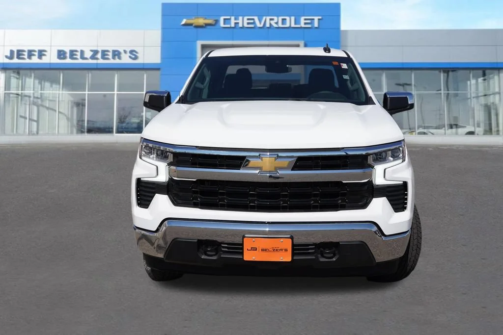 New 2026 Summit White Chevrolet LT image 8