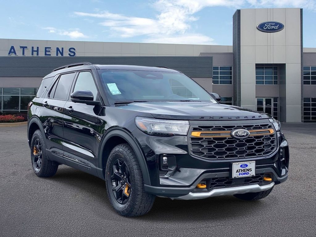 New 2026 Agate Black Metallic Ford Tremor® image 1