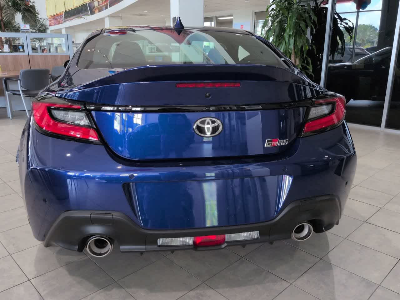 New 2026 Trueno Blue Toyota  Premium AT image 5