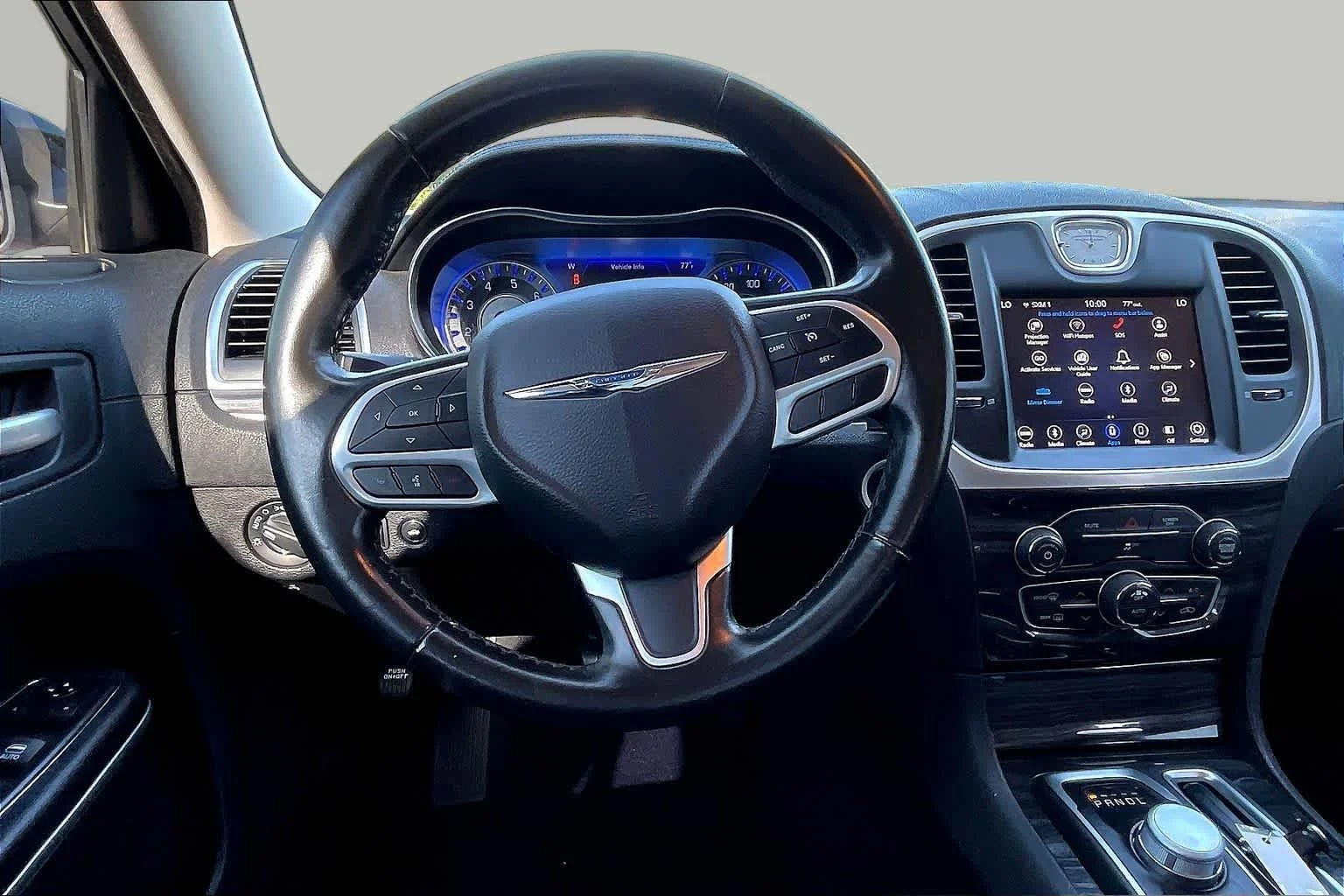 Used 2019 Ceramic Grey Clearcoat Chrysler Touring image 6