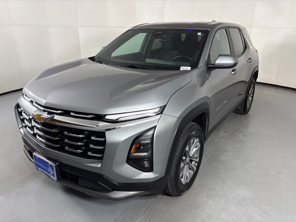 Used 2025 Gray Chevrolet LT image 4