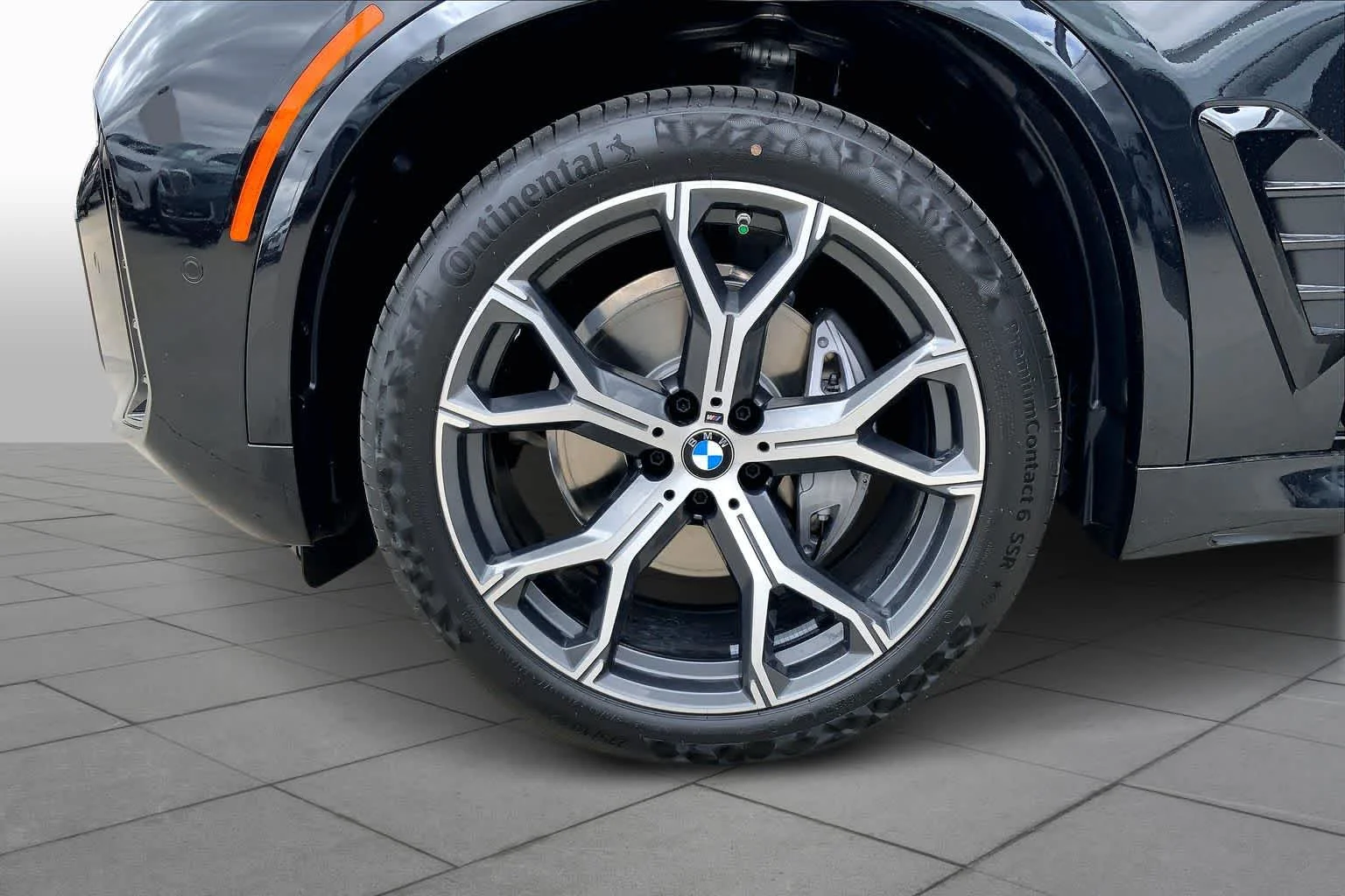 New 2026 Black Sapphire Metallic BMW sDrive40i image 12