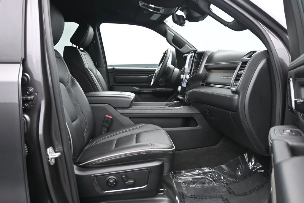 Used 2023 Granite Crystal Metallic Clearcoat Ram Limited image 14