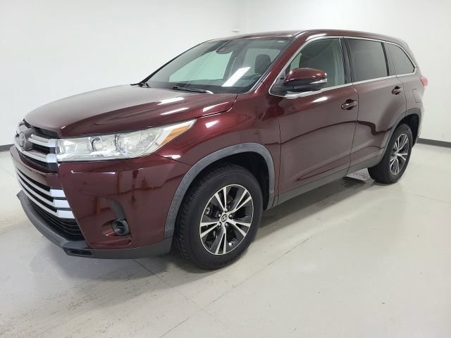 Certified Used 2019 Ooh La La Rouge Mica Toyota LE image 6