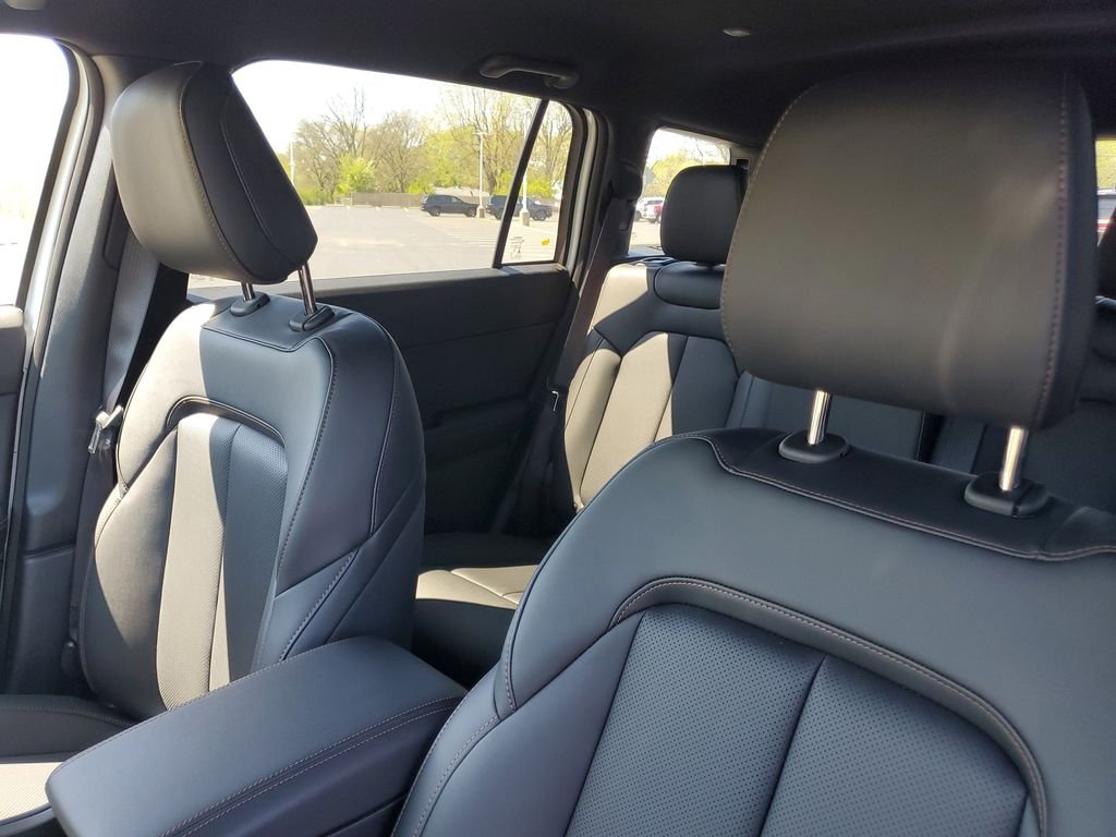 New 2026 Bright White Clearcoat Jeep Limited image 16