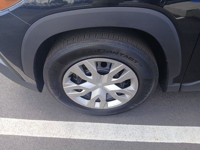 Used 2026 Jet Black Toyota L image 5
