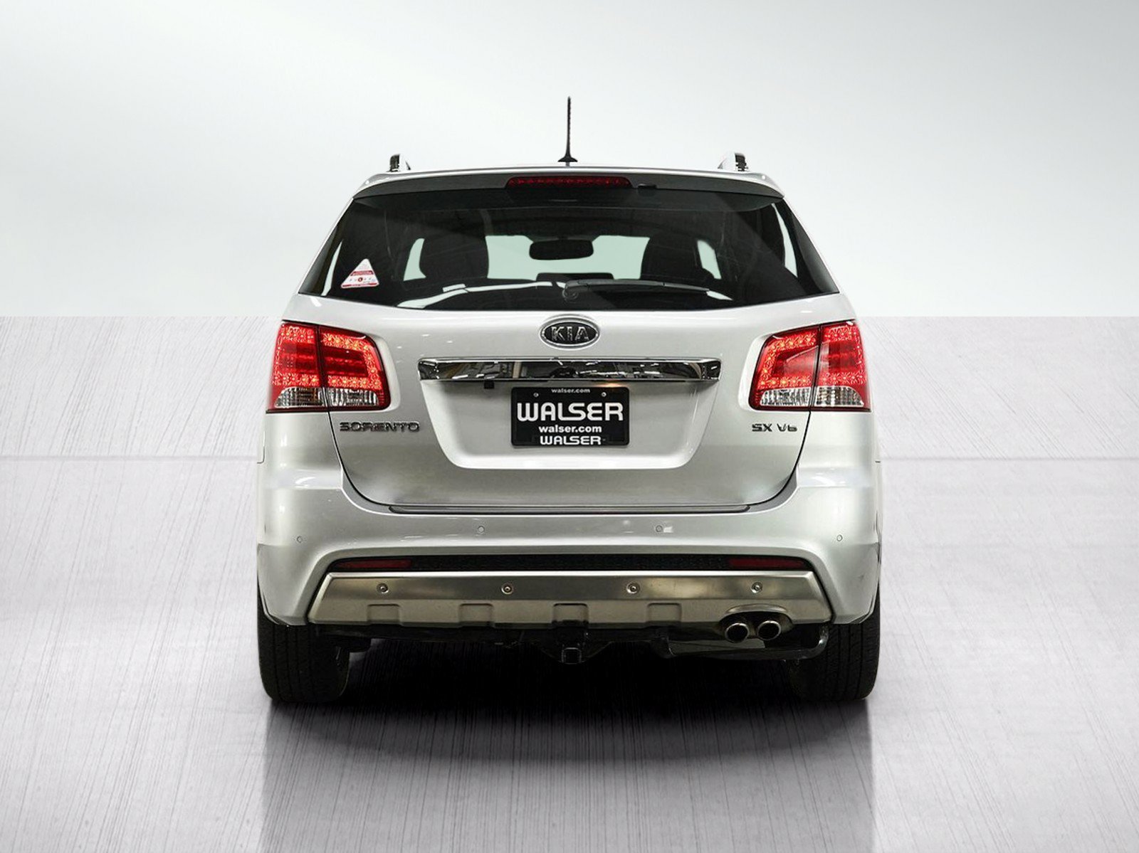 Used 2012 Bright Silver Kia Sx image 5