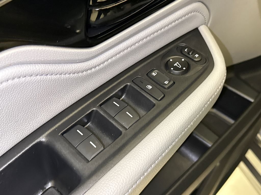 2024 Honda Odyssey Touring - Photo 21