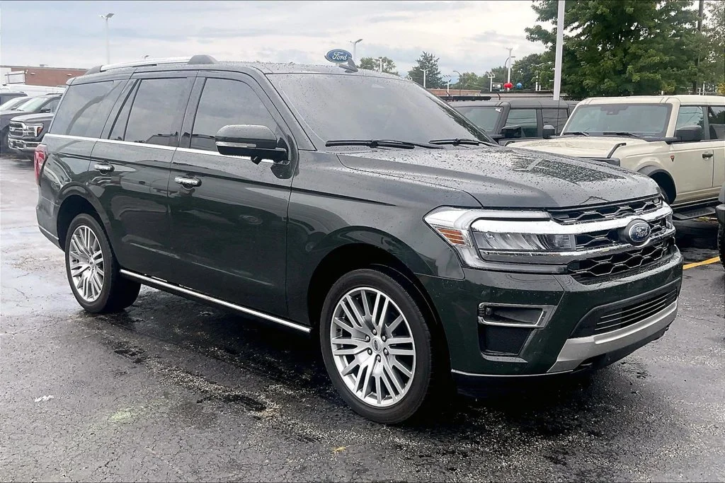 Certified Used 2023 Green Metallic Ford Limited image 35