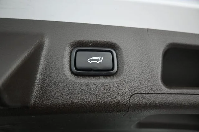 Used 2020 Gray Hyundai Limited image 11