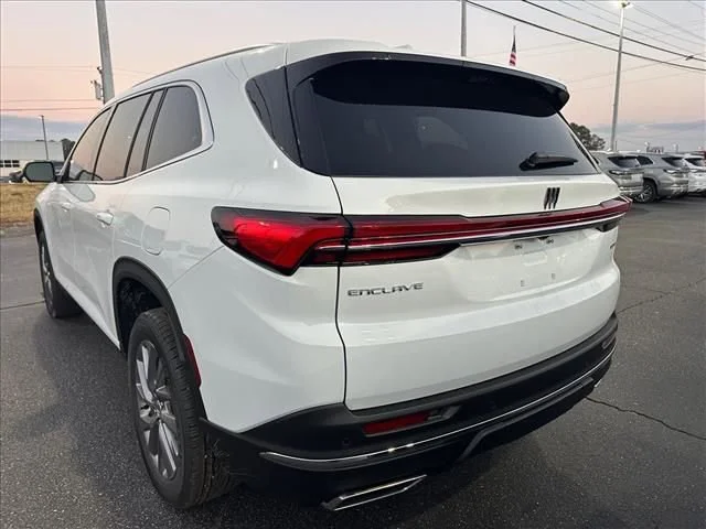 2026 Buick Enclave Preferred - Photo 8