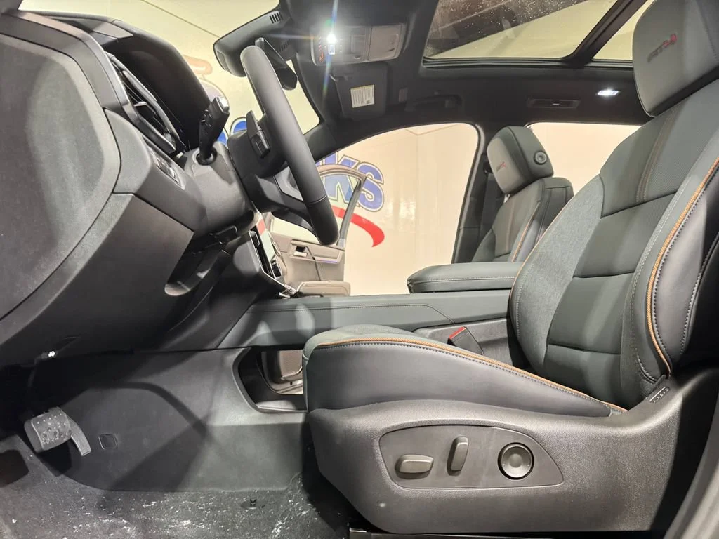 2027 GMC Acadia AT4 - Photo 8