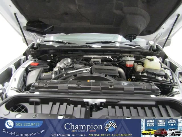 Used 2024 White Frost Tricoat GMC Denali image 59
