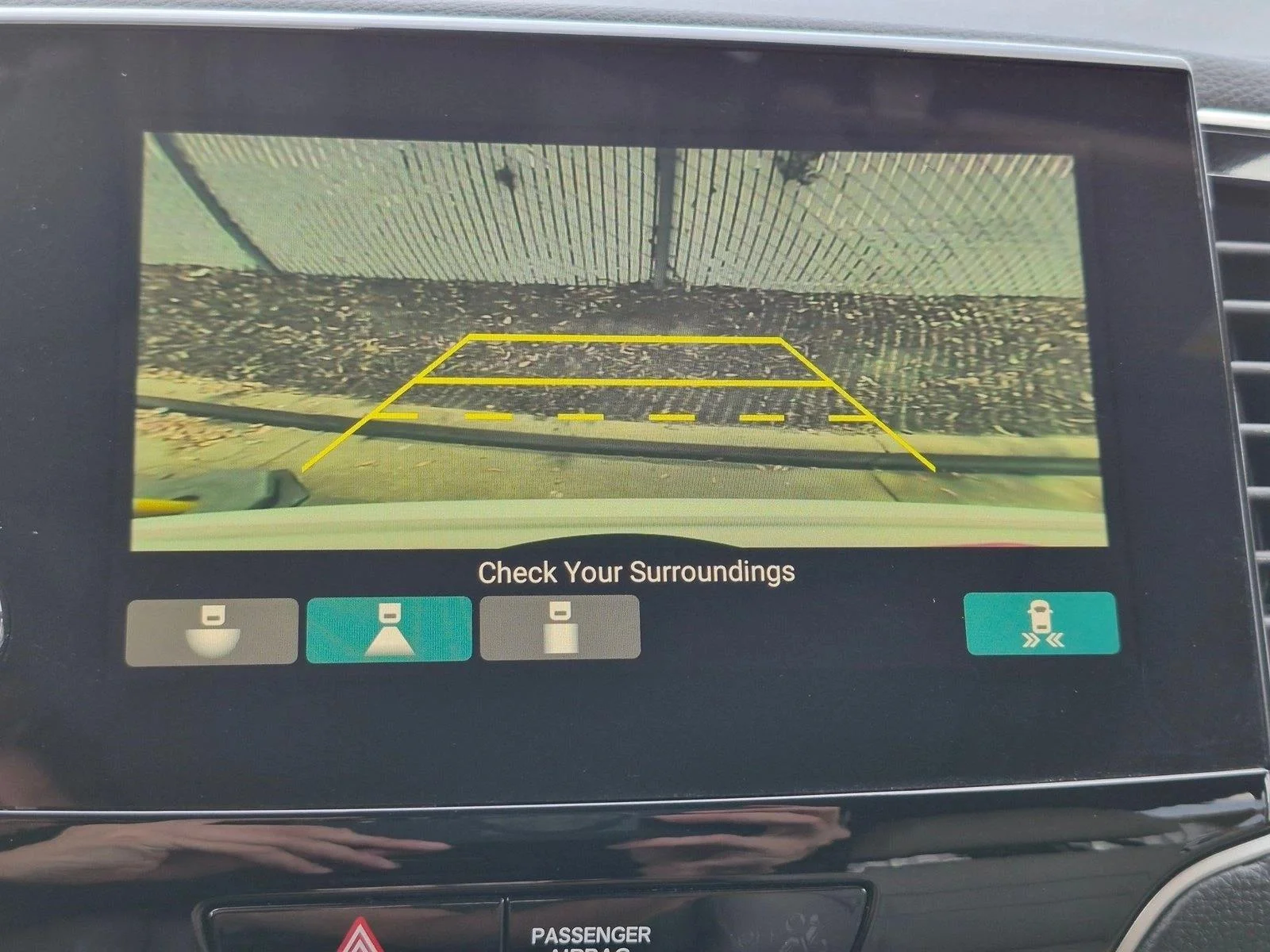Used 2019 White Diamond Pearl Honda EX-L image 13