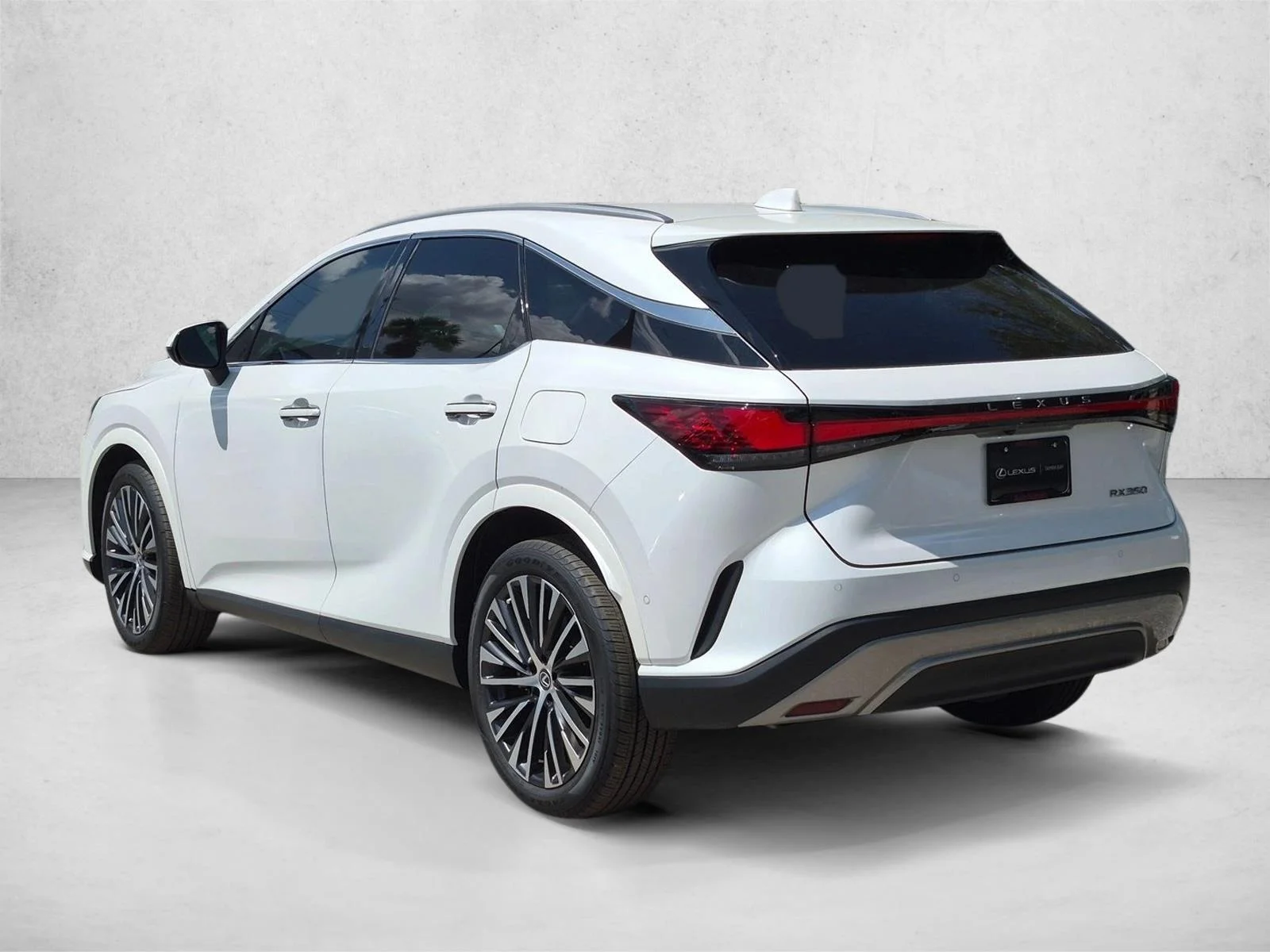 Certified Used 2024 Eminent White Pearl Lexus RX 350 Premium Plus image 8