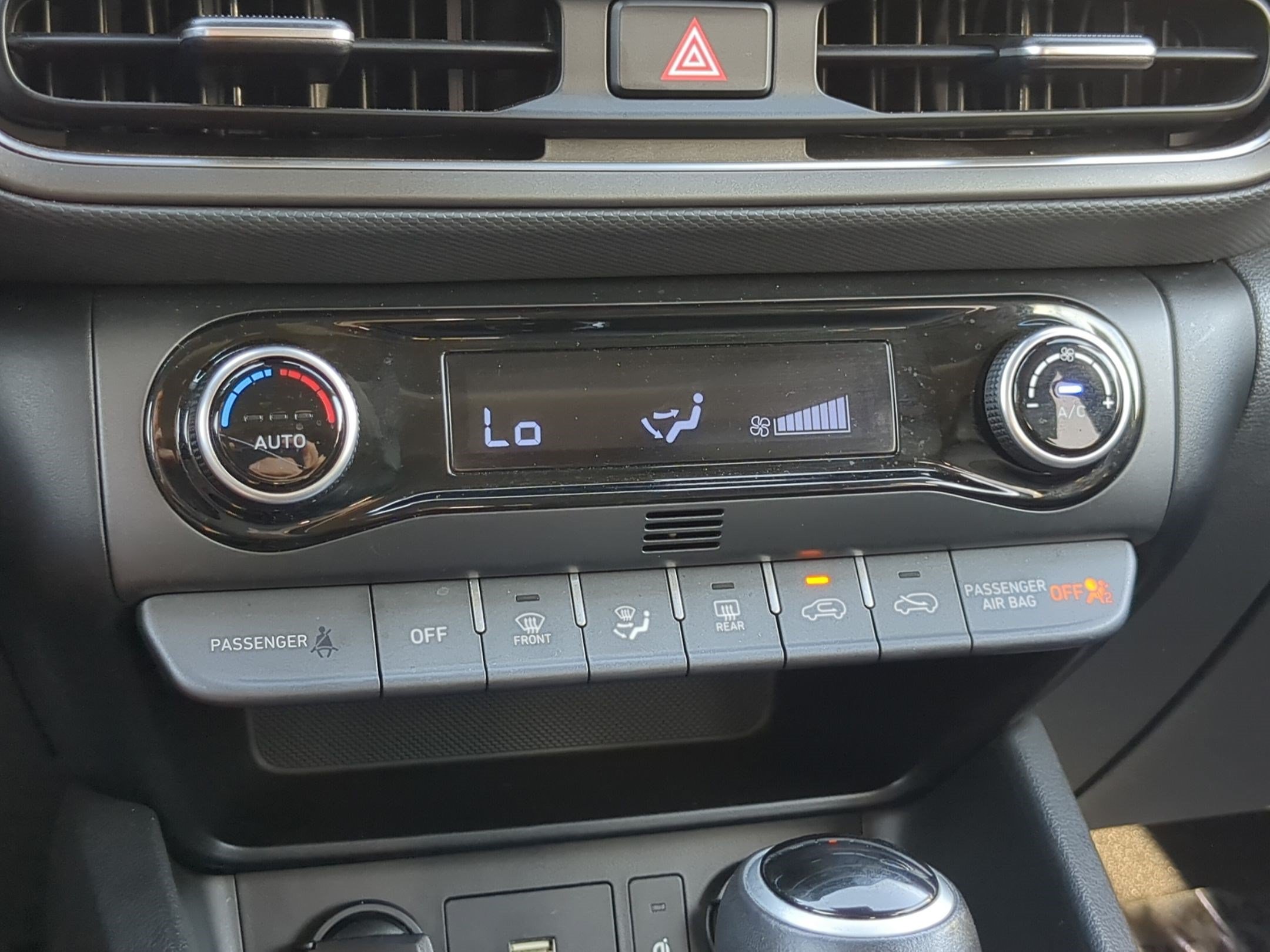 2023 Hyundai Kona Limited - Photo 26